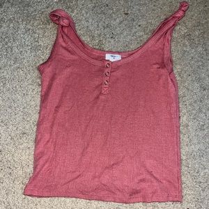 New forever 21 button tank top. Super cute!